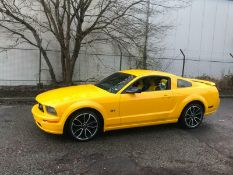 2006 FORD MUSTANG 4.6 V8 GT RARE MANUAL SCREAMING YELLOW LHD FRESH IMPORT