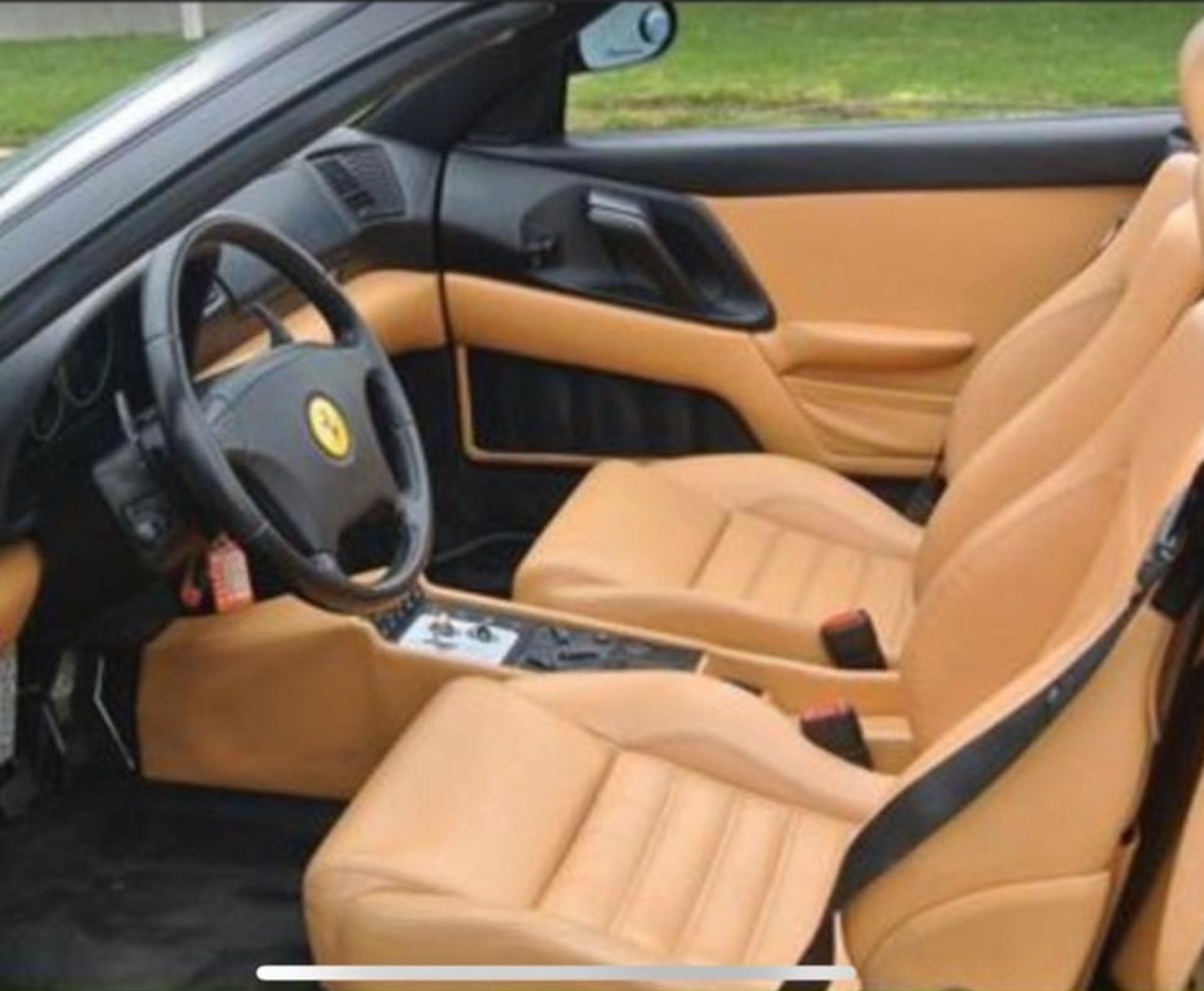 IMMACULATE 1999 FERRARI 355 F1 SPIDER WITH GENUINE LOW MILEAGE & FULL COMPREHENSIVE SERVICE HISTORY - Image 9 of 10