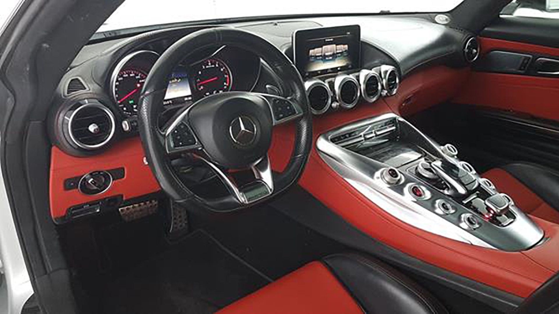 2016 MERCEDES BENZ GT S AMG COUPE V8 7 SPEED AUTOMATIC *NO VAT* - Image 22 of 33