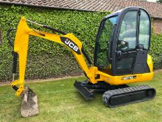 JCB 8018 CTS MINI DIGGER, YEAR 2012, ONLY 1680 HOURS, C/W 3 BUCKETS, EXPANDING TRACKS, QUICK HITCH