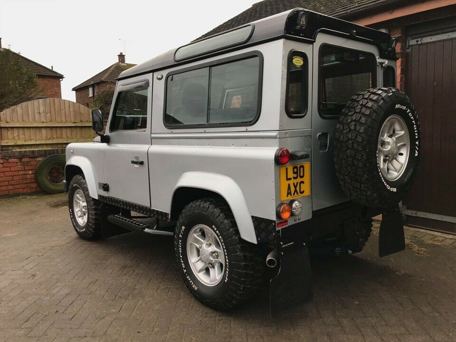 2008/08 REG LAND ROVER DEFENDER 90 XS STATION WAGON SWB 2.4 DIESEL SILVER - FULL SERVICE HISTORY! - Image 4 of 10