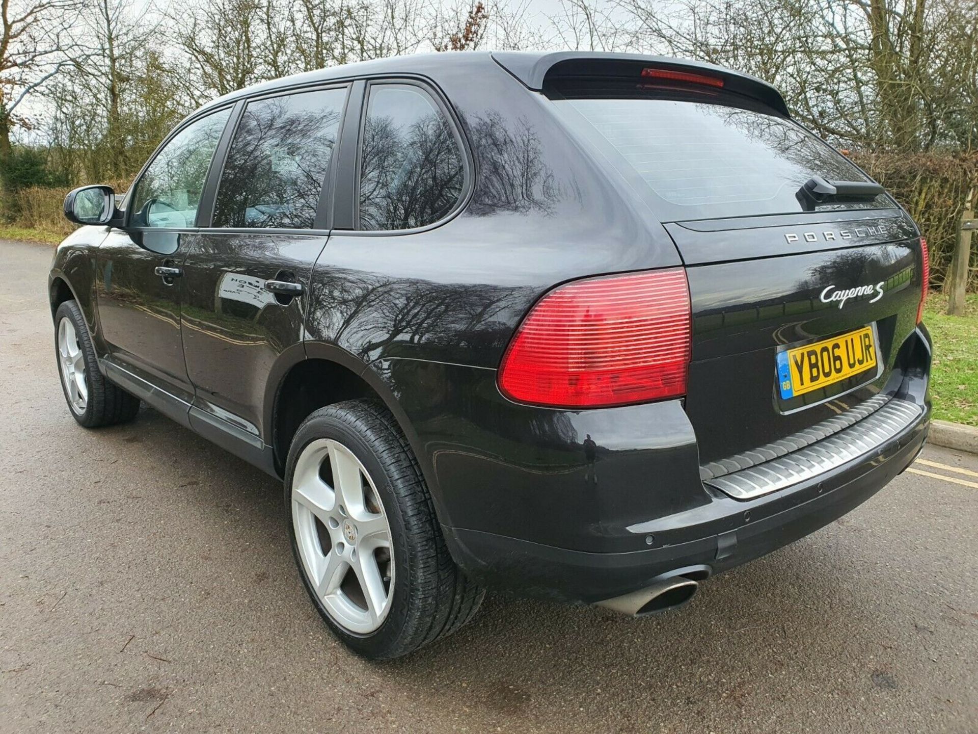 2006/06 REG PORSCHE CAYENNE S TIPTRONIC 4.5L BLACK PETROL 4X4 AUTOMATIC, SAT NAV *NO VAT* - Image 5 of 12