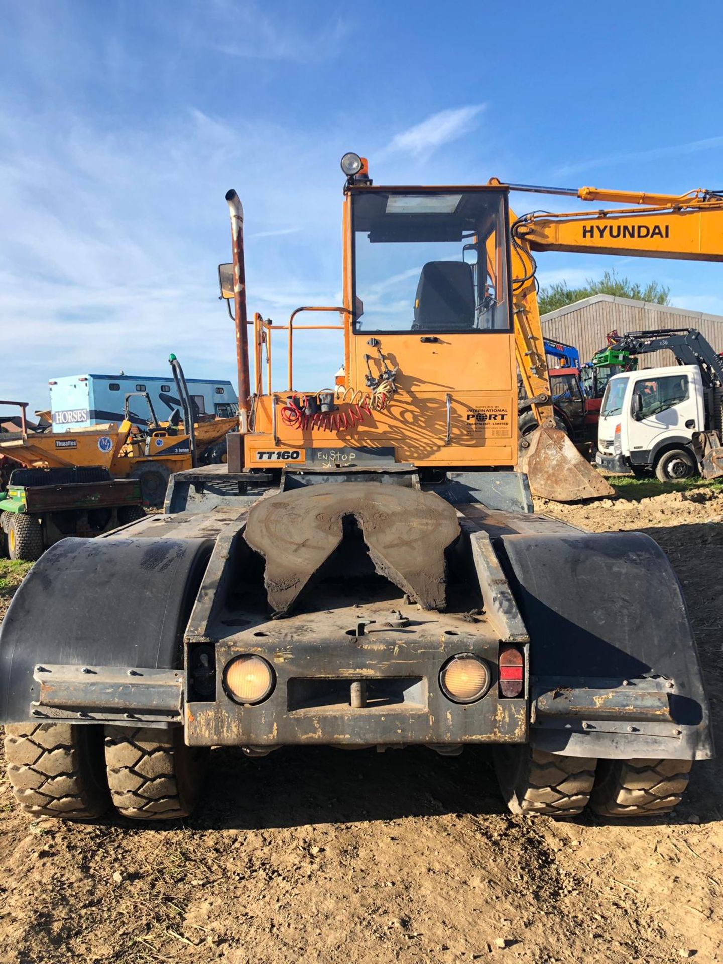 SISU TT160 SHUNTER, RUNS, WORKS AND DRIVES, MODEL TT160 AR1, CHASSIS NUMBER 41749 *PLUS VAT* - Image 4 of 9