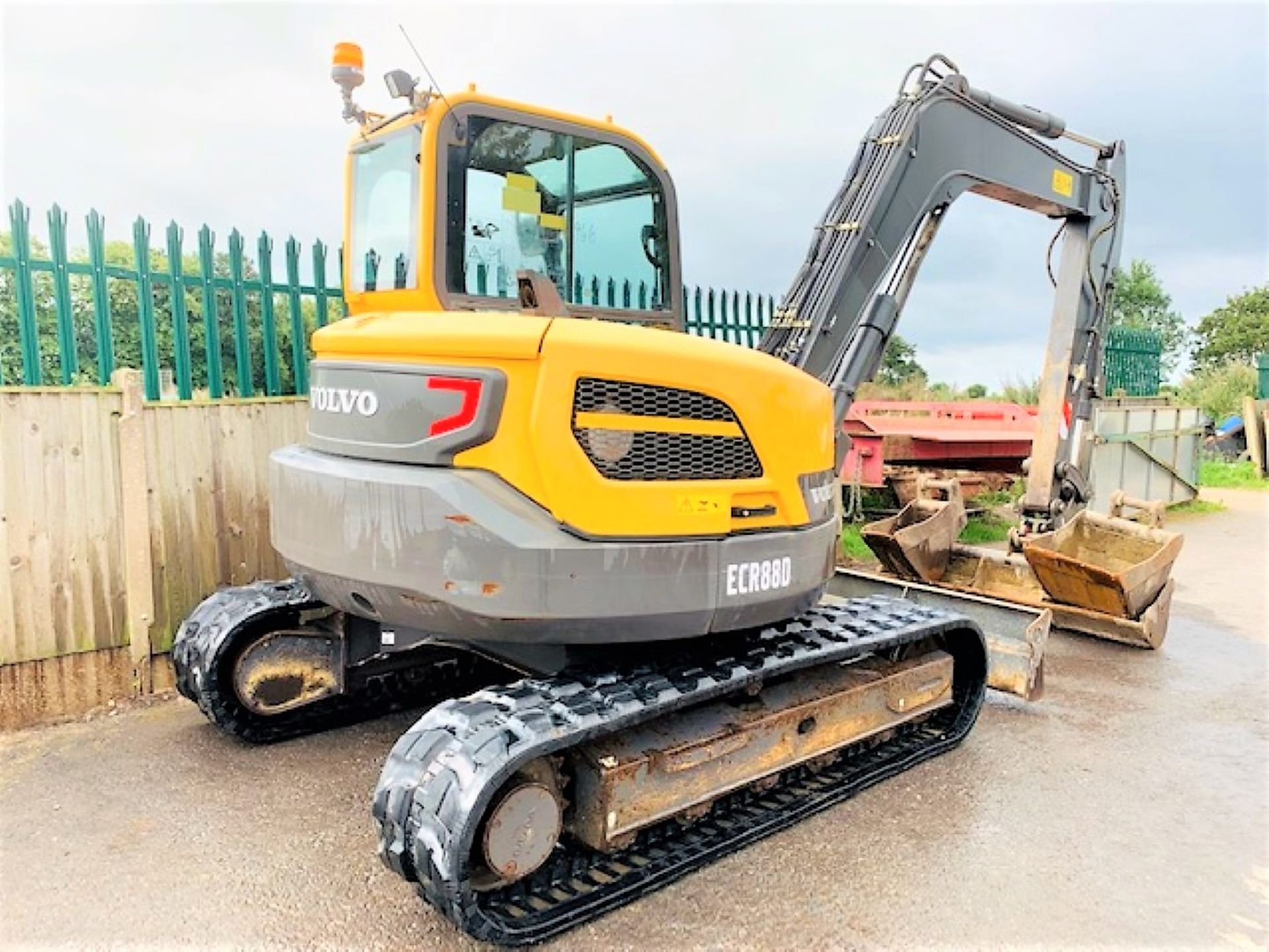 VOLVO ECR88D RUBBER TRACKED DIGGER / EXCAVATOR, YEAR 2015, 4148 HOURS, 3 X BUCKETS, AIR CON, RADIO - Image 4 of 17