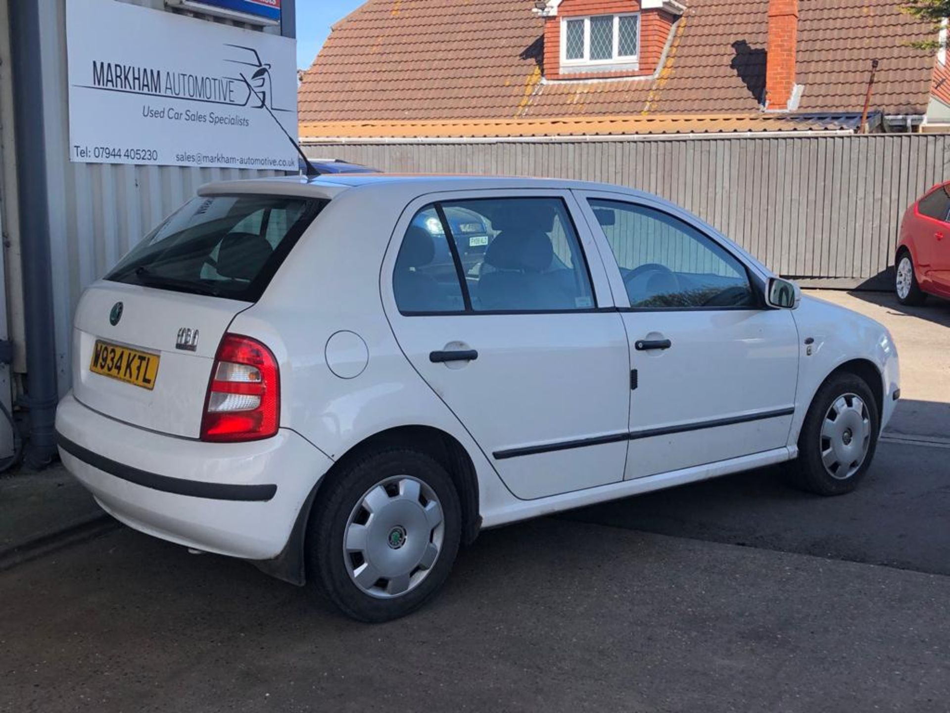 2000/W REG SKODA FABIA COMFORT 16V 1.4 PETROL 5DR HATCHBACK, SHOWING 1 FORMER KEEPER *NO VAT* - Image 6 of 10