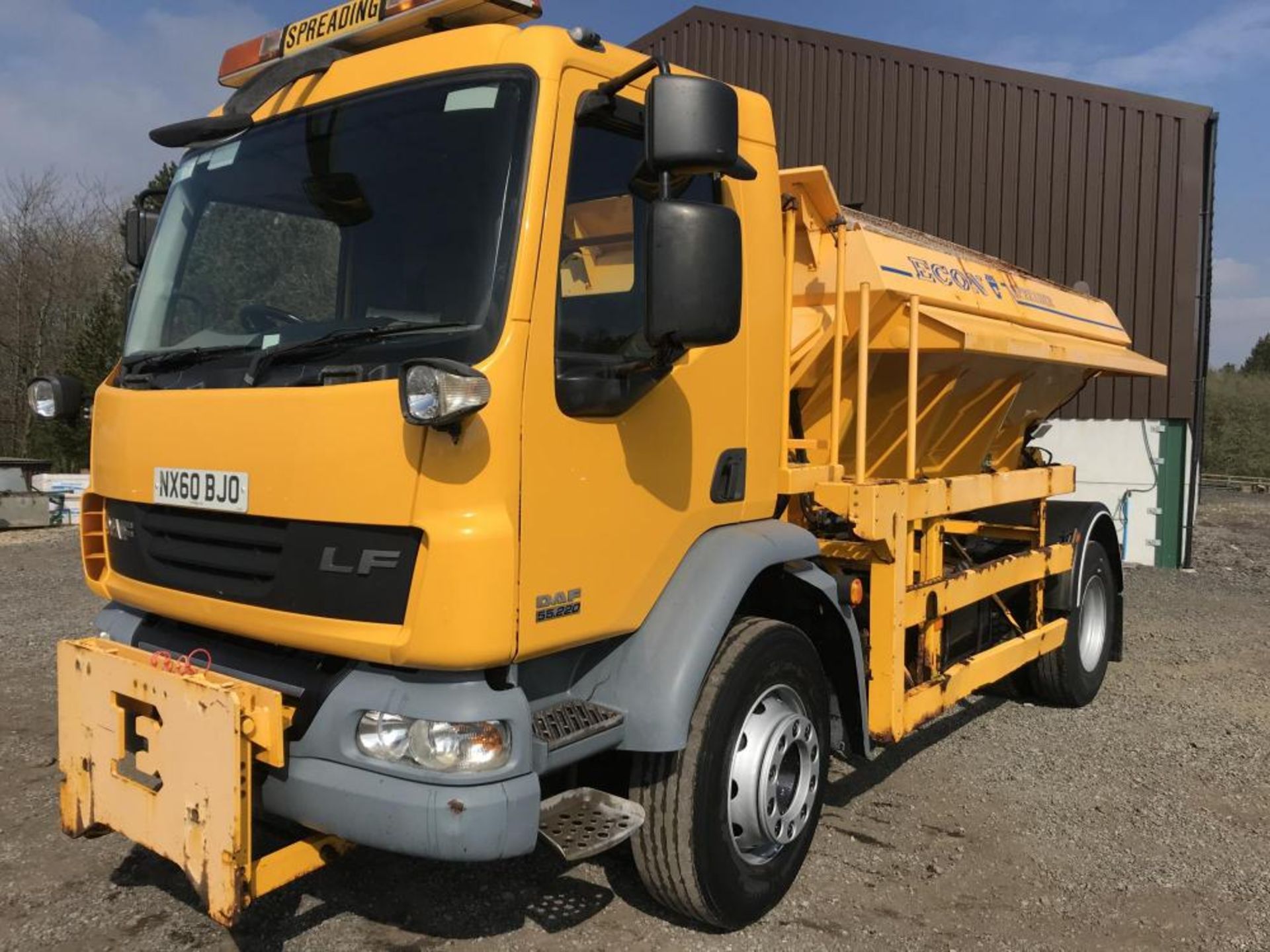 2010/60 REG DAF TRUCKS LF FA 55.220 18 TON GRITTER EX COUNCIL ECON BODY SPREADER MANUAL GEARBOX - Image 3 of 14