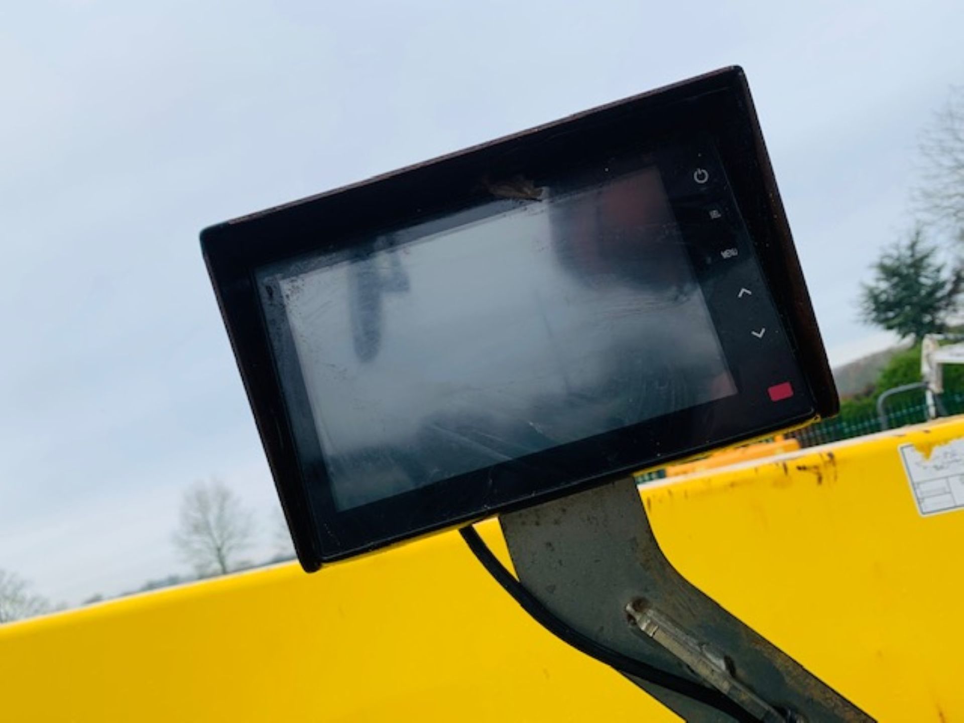 WACKER NEUSON DW90 STRAIGHT TIP DUMPER, YEAR 2017, 882 HOURS, FORWARD CAMERA, CE MARKED *PLUS VAT* - Image 8 of 11