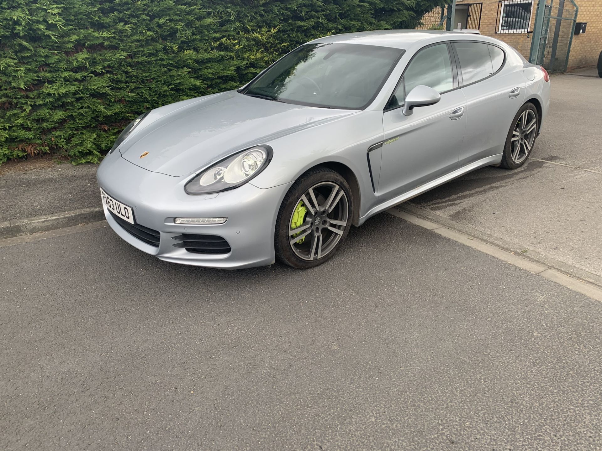 2013/63 REG PORSCHE PANAMERA S E-HYBRID TIPTRONIC 3.0 HYBRID ELECTRIC 420 BHP *NO VAT* - Image 2 of 8