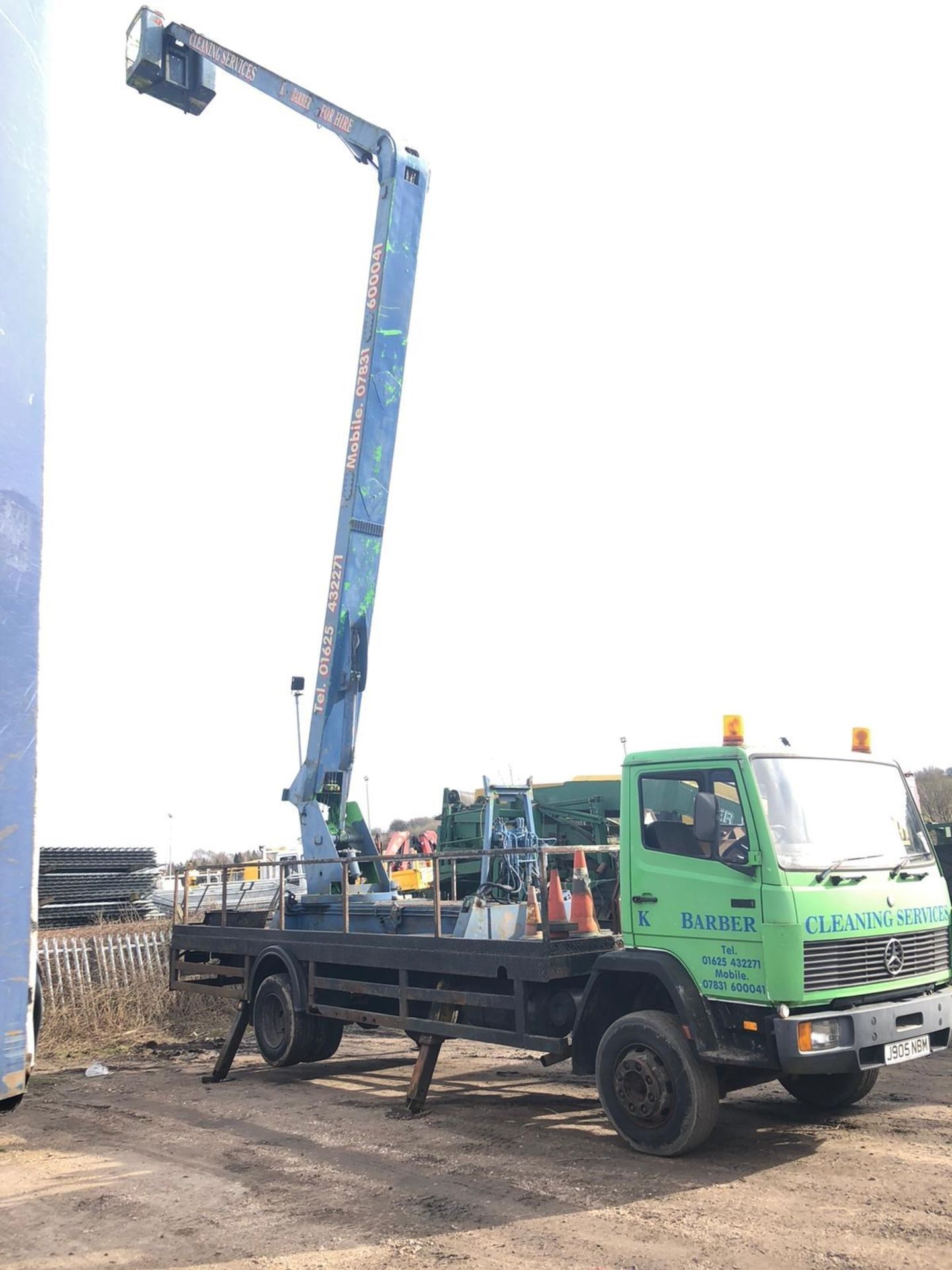 1991/J REG MERCEDES WOERTH MEDIUM CVS 1314-13 SCISSOR LIFT TWIN WHEEL LORRY *PLUS VAT* - Image 4 of 10