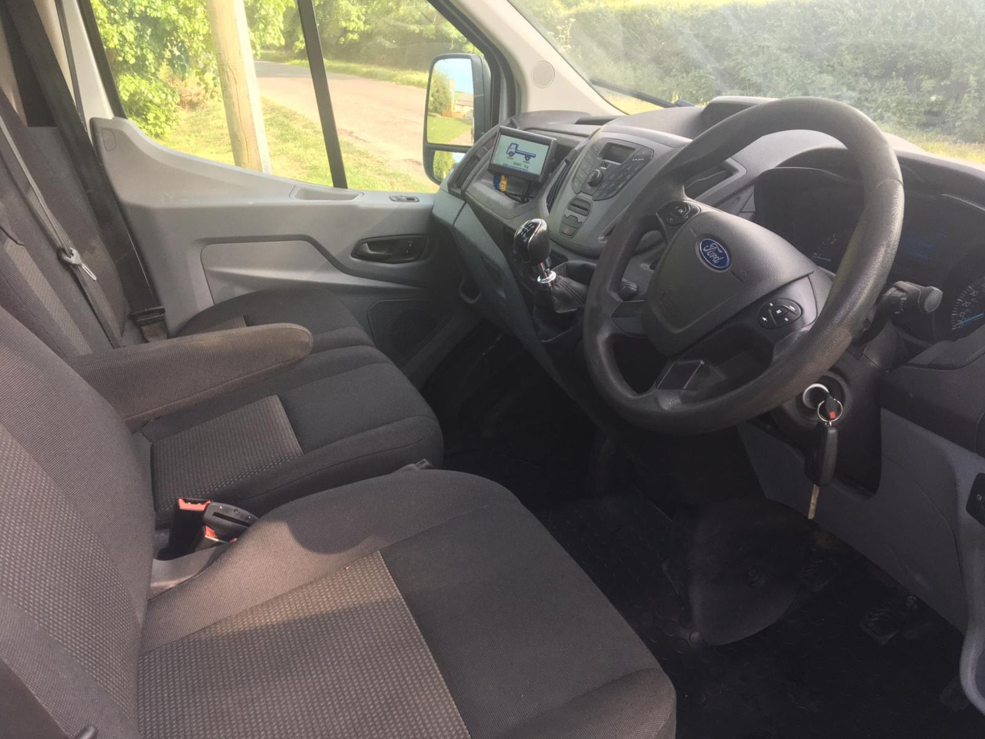 2015/15 REG FORD TRANSIT 350 TIPPER WHITE 2.2 DIESEL, SHOWING 0 FORMER KEEPERS *PLUS VAT* - Image 7 of 10