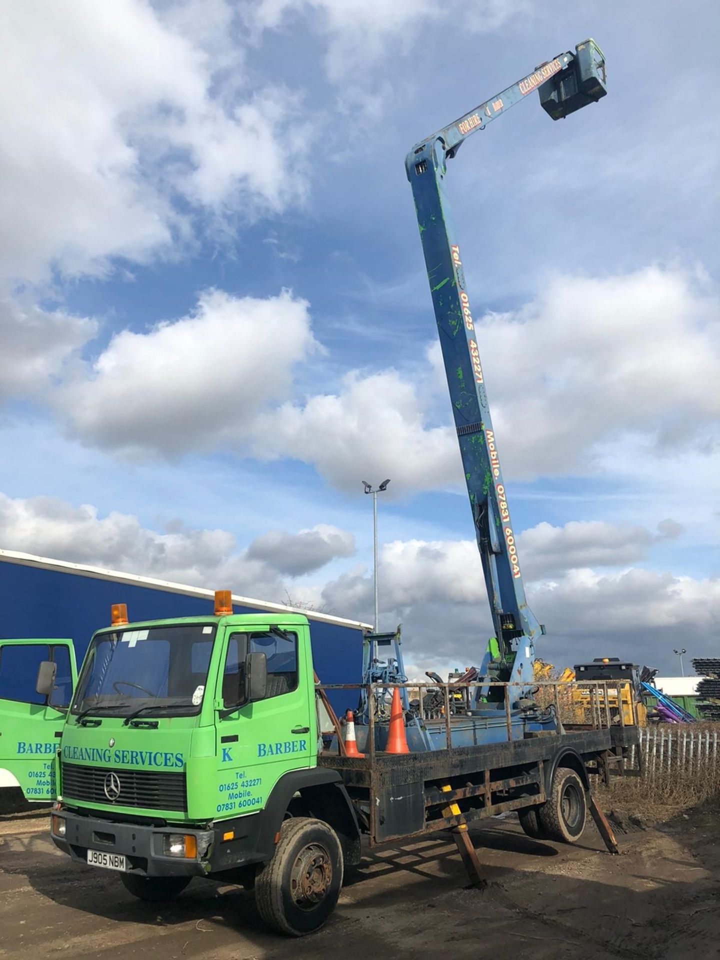 1991/J REG MERCEDES WOERTH MEDIUM CVS 1314-13 SCISSOR LIFT TWIN WHEEL LORRY *PLUS VAT* - Image 3 of 10