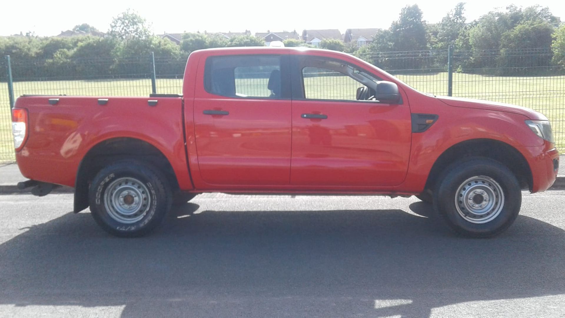 2013/13 REG FORD RANGER XL 4X4 TDCI 2.2 DIESEL PICK-UP, SHOWING 0 FORMER KEEPERS *NO VAT* - Image 5 of 13