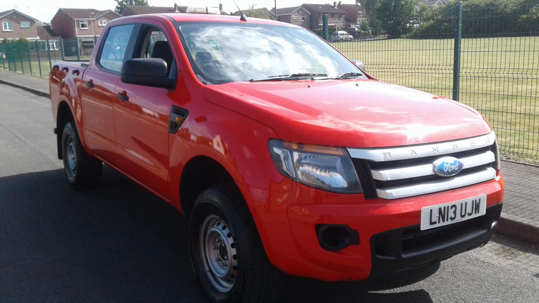 2013 FORD RANGER XL, ETESIA MOWER, GREENMECH ARBTRACK CHIPPER, WACKER NEUSON EXCAVATOR, BOBCAT, JCB, VANS, FORKLIFTS ETC ENDS 7pm THURSDAY!