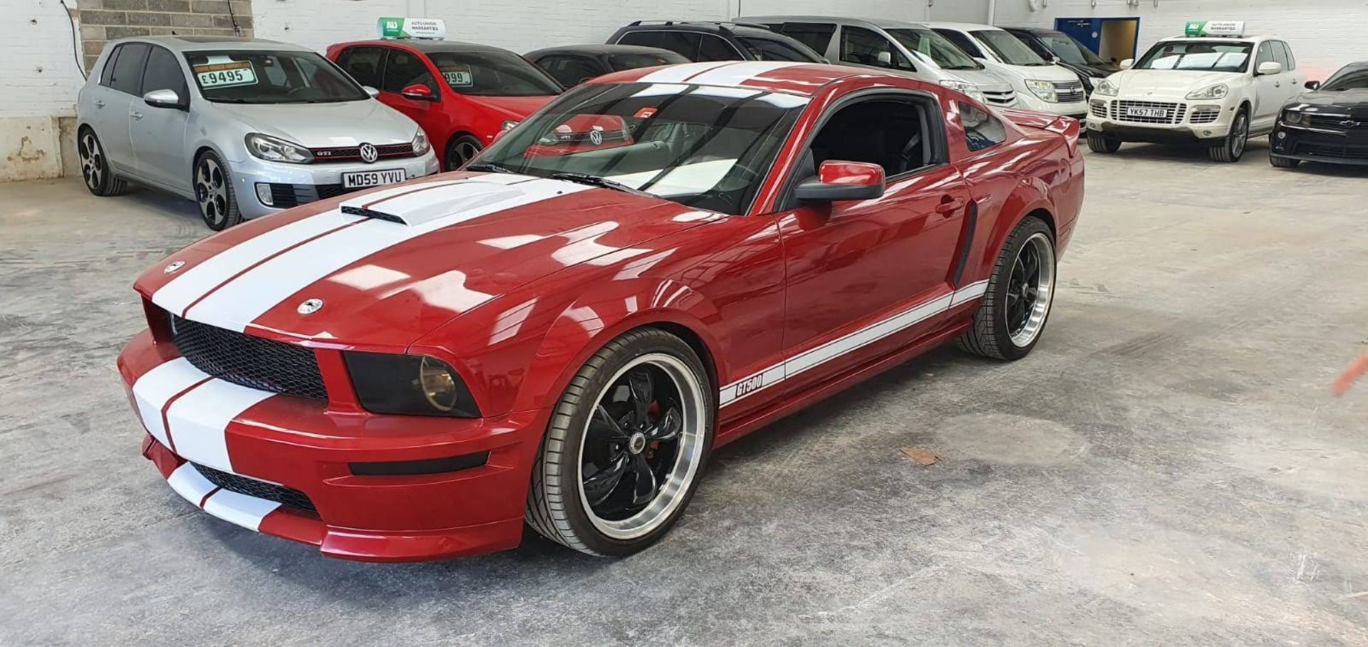 2008 FORD SHELBY MUSTANG GT500 RED / WHITE 2 DOOR LHD, SHOWING 42,000 MILES *NO VAT* - Image 3 of 7