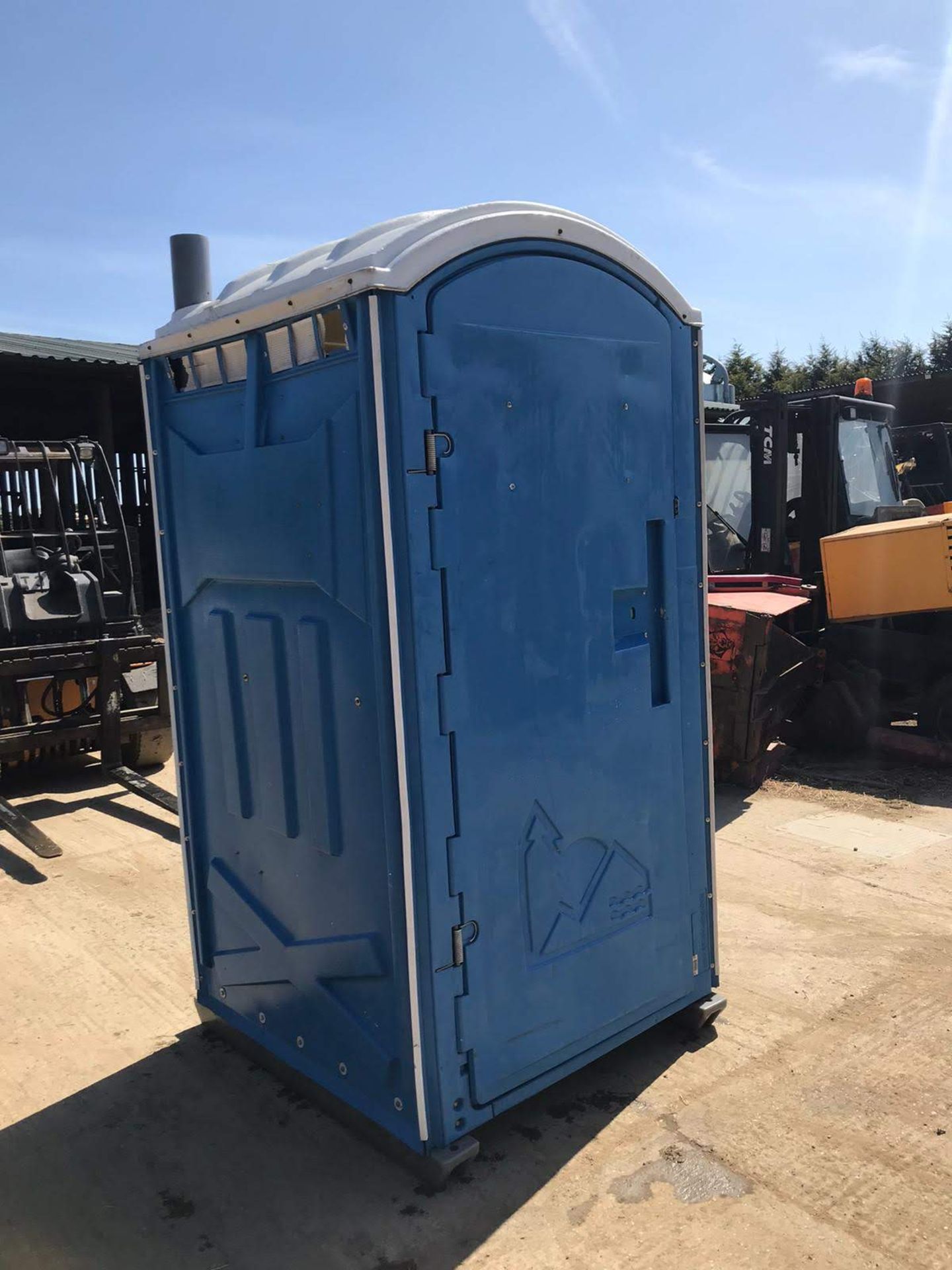 PORTALOO TOILET BLOCK *NO VAT* - Image 3 of 5