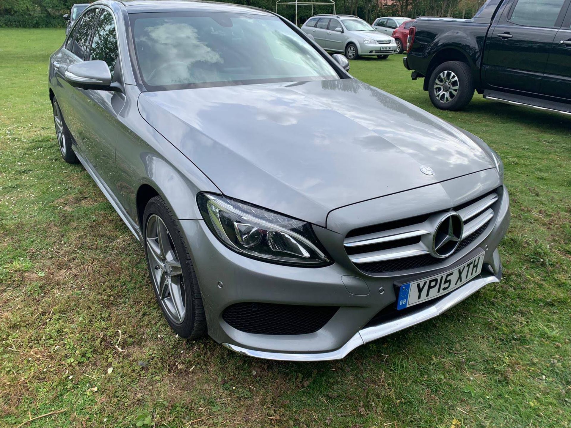 2015/15 REG MERCEDES-BENZ C220 AMG LINE PREMIUM BLUETEC 2.2 DIESEL 7 SPEED AUTOMATIC *NO VAT* - Image 3 of 26