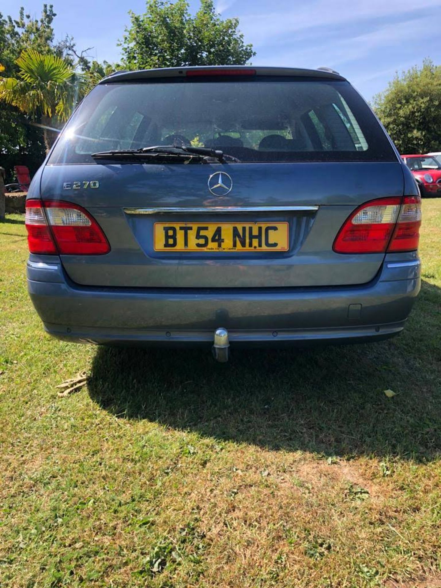 2004/54 REG MERCEDES-BENZ E CLASS E270 CDI ELEGANCE 2.7 DIESEL AUTOMATIC BLUE ESTATE *NO VAT* - Image 5 of 34