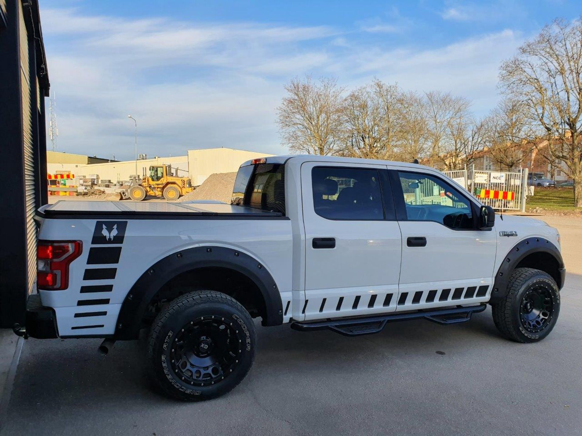 2019 FORD SUPER CREW F150 5.0 V8 32V - 19 - 20,000 KM, 2.5" LIFTKIT *PLUS VAT* - Image 6 of 10