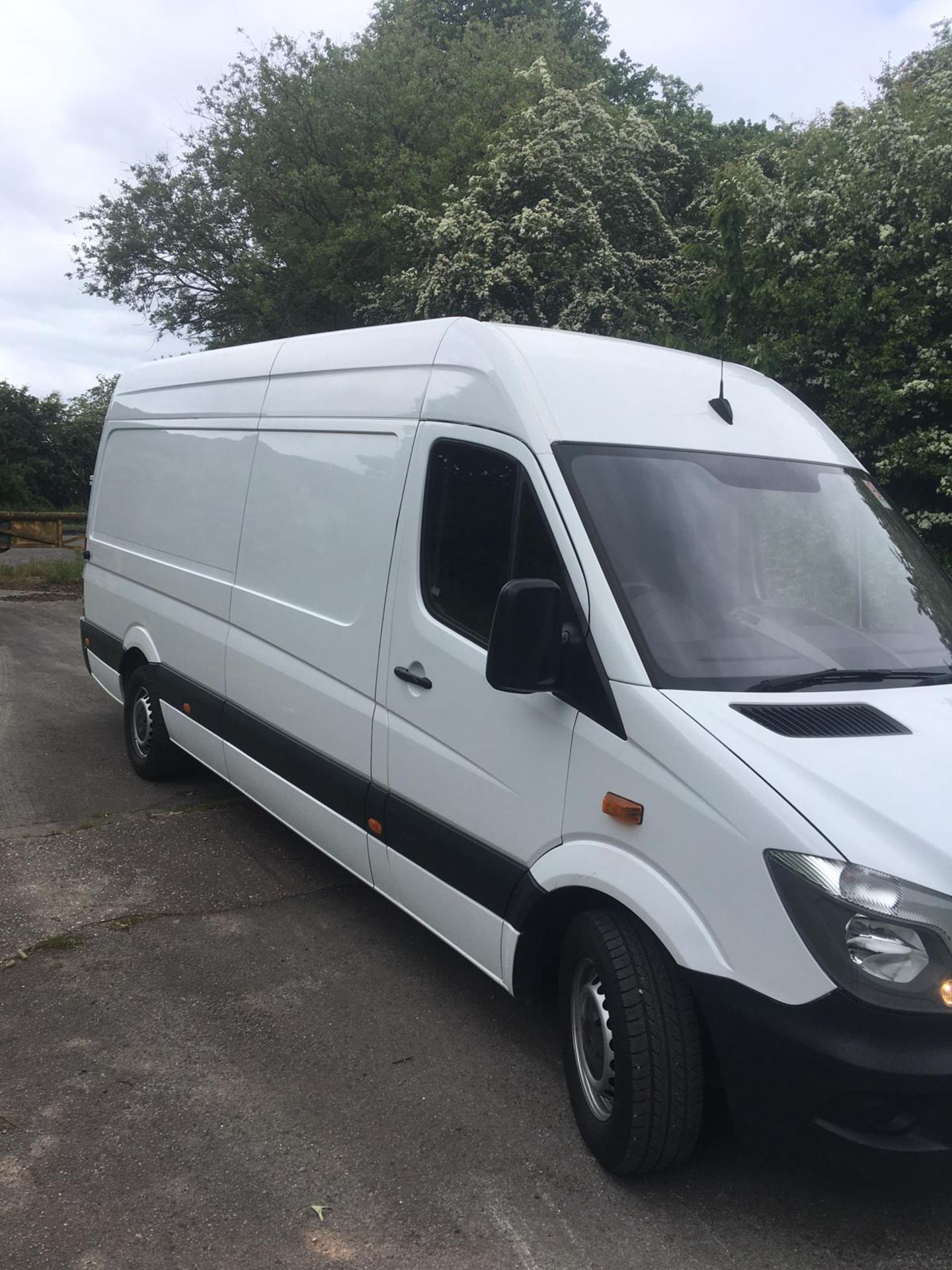 2016/16 REG MERCEDES-BENZ SPRINTER 310 CDI 2.2 DIESEL PANEL VAN, SHOWING 0 FORMER KEEPERS *NO VAT* - Image 2 of 23