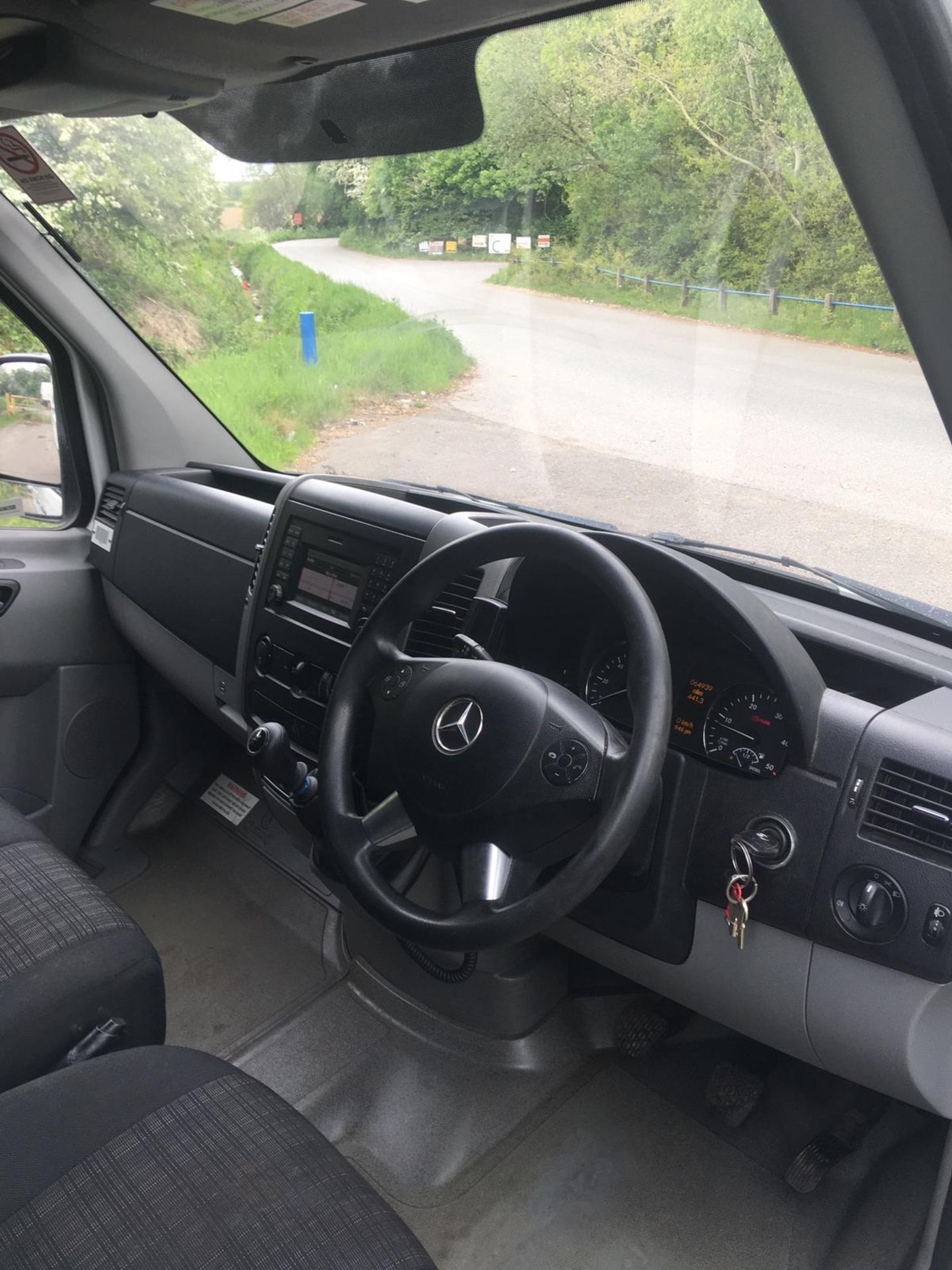 2016/16 REG MERCEDES-BENZ SPRINTER 310 CDI 2.2 DIESEL PANEL VAN, SHOWING 0 FORMER KEEPERS *NO VAT* - Image 16 of 23