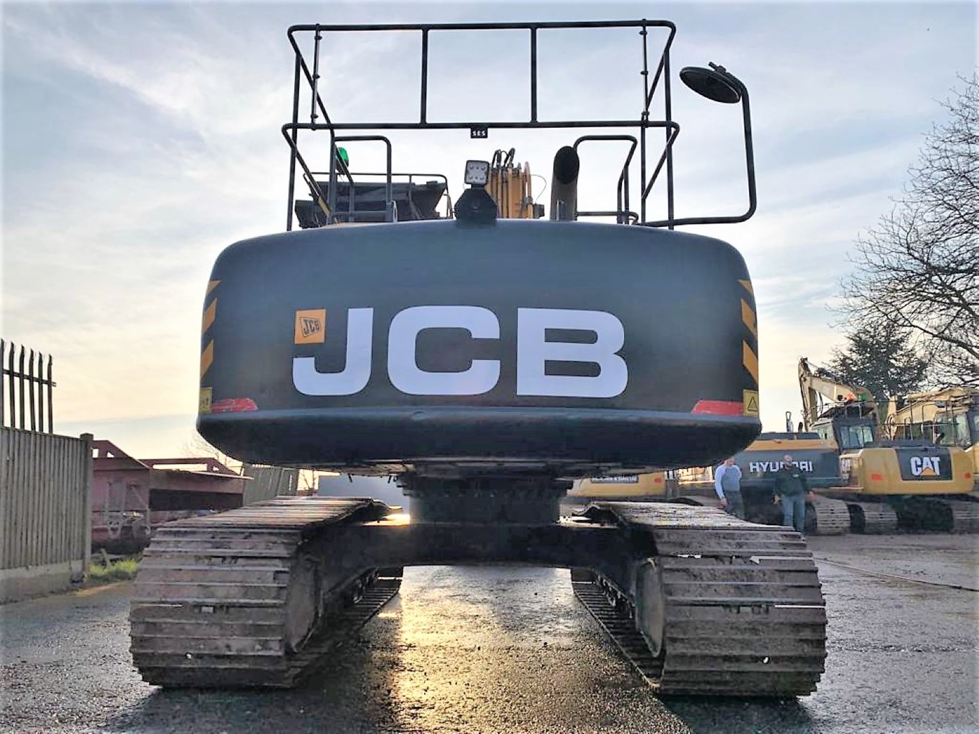 JCB JS220 LC PLUS STEEL TRACKED CRAWLER DIGGER / EXCAVATOR, YEAR 2017, 3256 HOURS, 3 X BUCKETS - Image 10 of 23