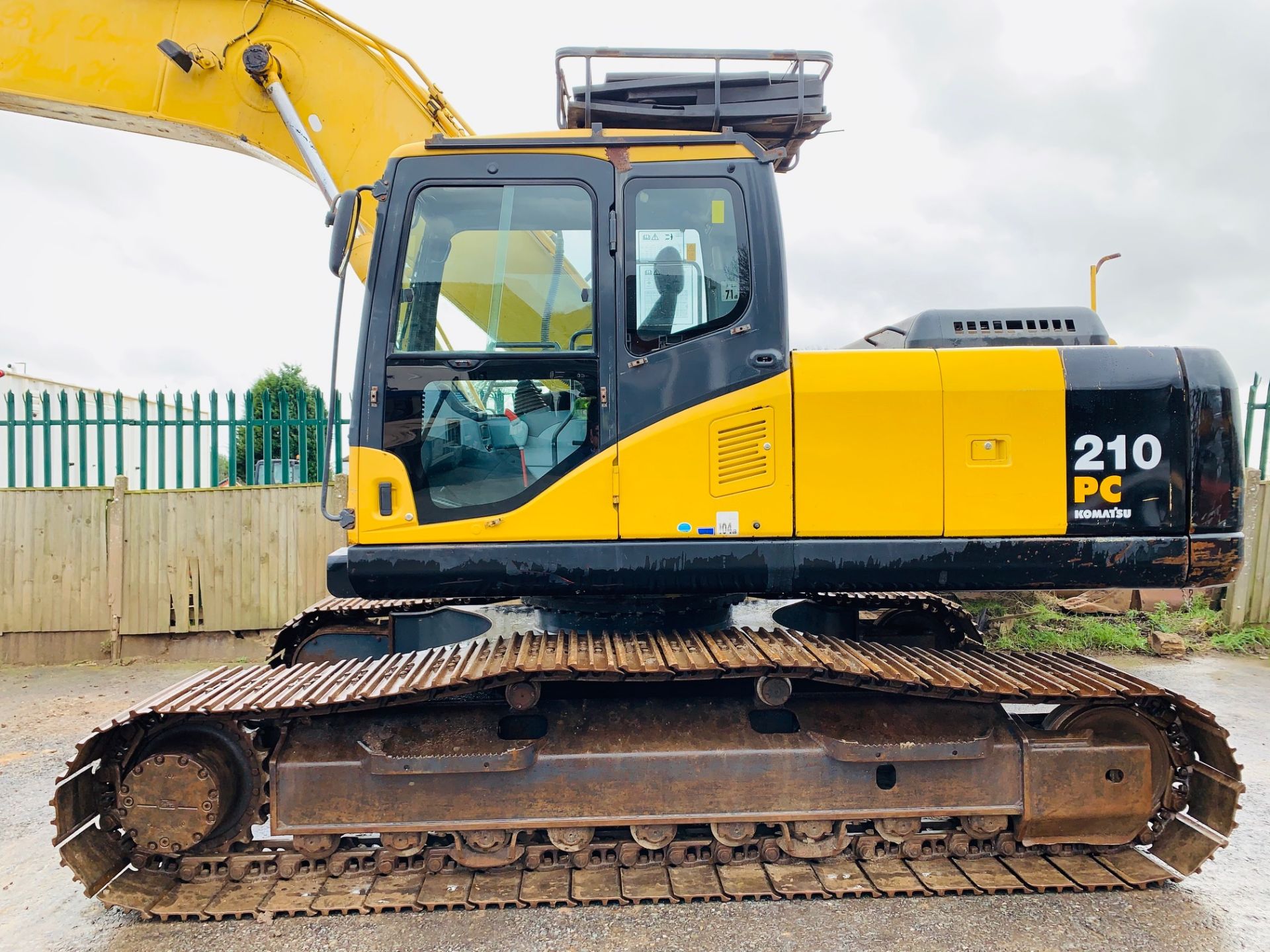 KOMATSU PC210LC-7K STEEL TRACKED CRAWLER DIGGER / EXCAVATOR, YEAR 2004, NEW TRACKS, NEW ENGINE - Image 5 of 24