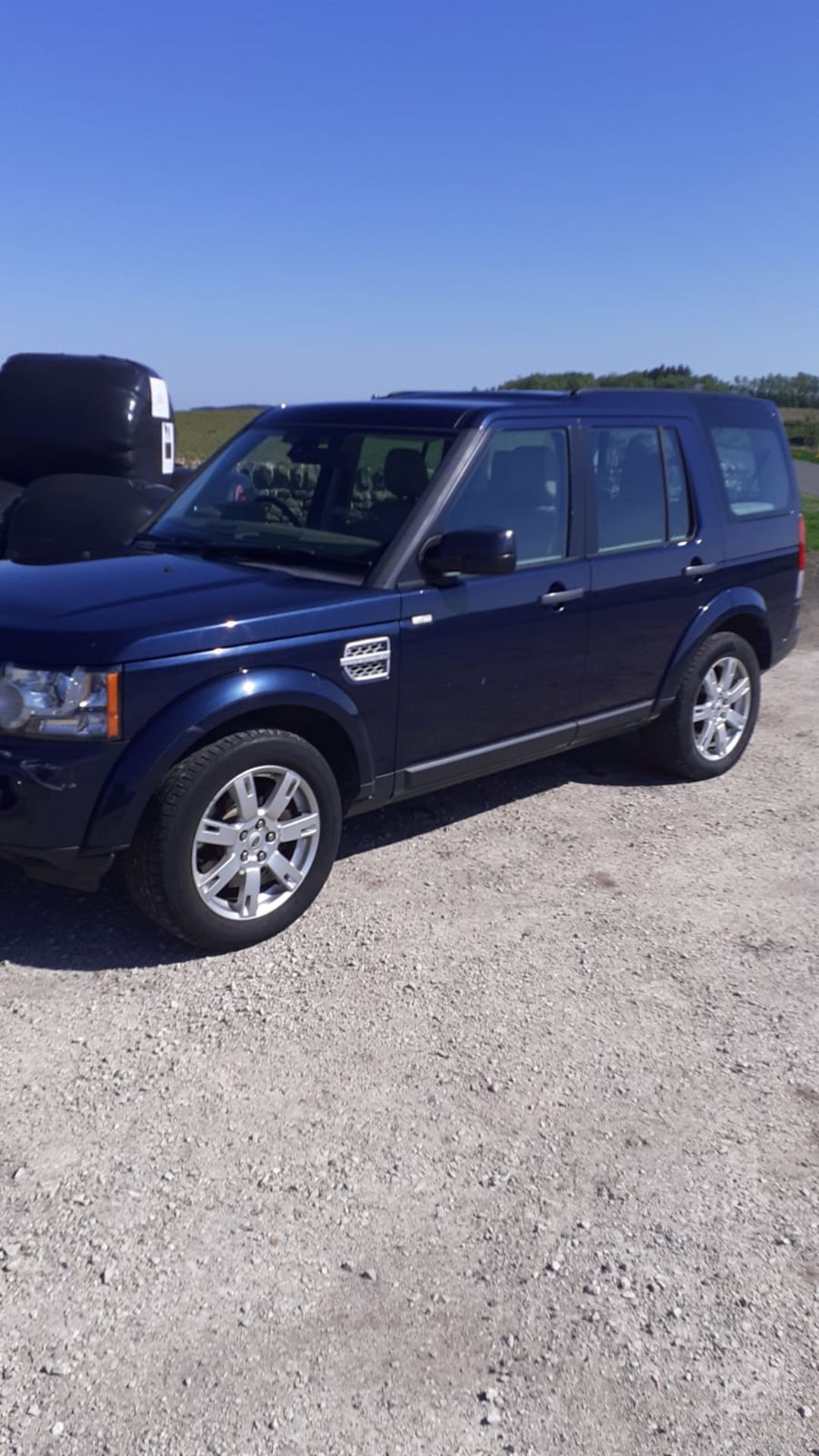 2010/10 REG LAND ROVER DISCOVERY XS TDV6 AUTOMATIC 3.0 DIESEL BLUE, SHOWING 0 FORMER KEEPERS
