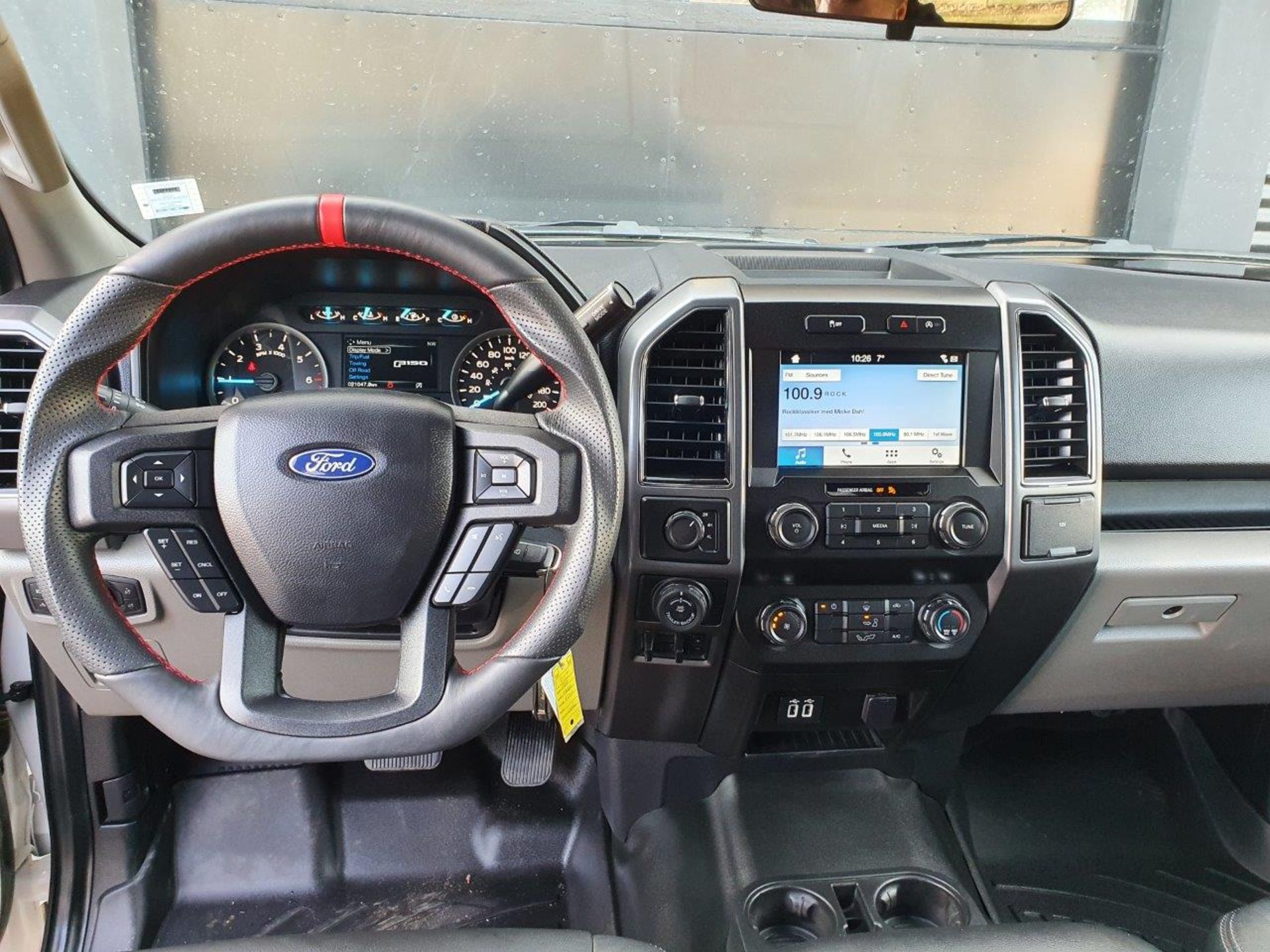 2019 FORD SUPER CREW F150 5.0 V8 32V - 19 - 20,000 KM, 2.5" LIFTKIT *PLUS VAT* - Image 10 of 10