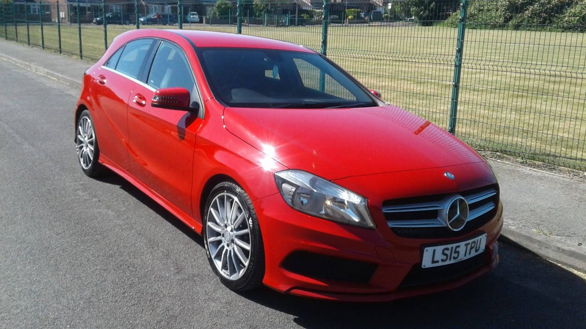 2015/15 REG MERCEDES-BENZ A180 BLUE EFFICIENCY AMG SPORT CDI 1.5 DIESEL, SHOWING 0 FORMER KEEPERS