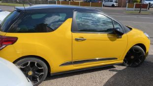 2011/61 REG CITROEN DS3 DSTYLE + E-HDI 1.6 DIESEL 3 DOOR HATCHBACK YELLOW, SHOWING 1 FORMER KEEPER