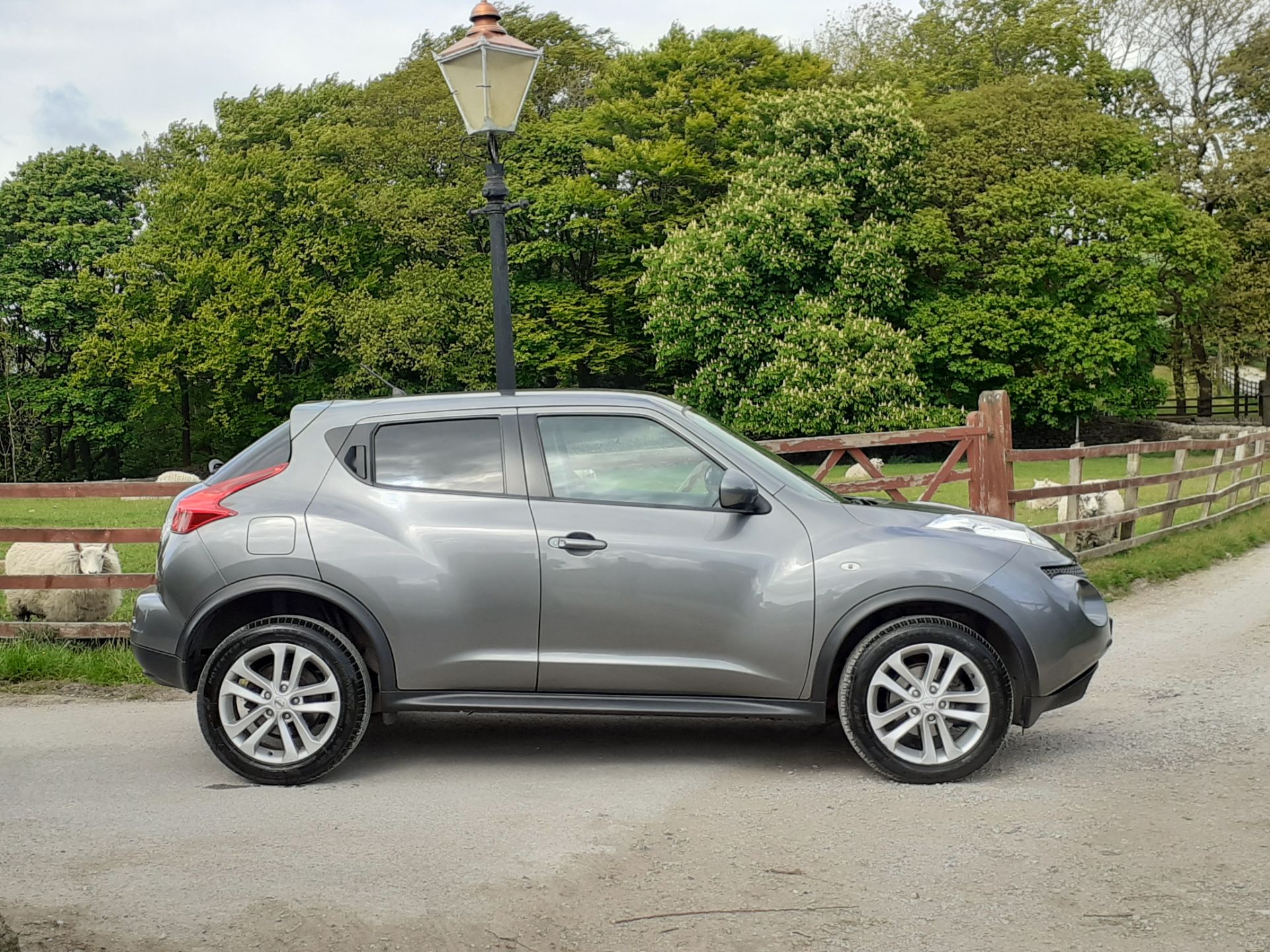 2012/12 REG NISSAN JUKE ACENTA PREMIUM CVT 1.6 PETROL 5 DOOR AUTOMATIC *NO VAT* - Image 4 of 6