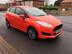 2013/63 REG FORD FIESTA ZETEC 998CC PETROL RED 5 DOOR HATCHBACK, SHOWING 1 FORMER KEEPER *NO VAT*