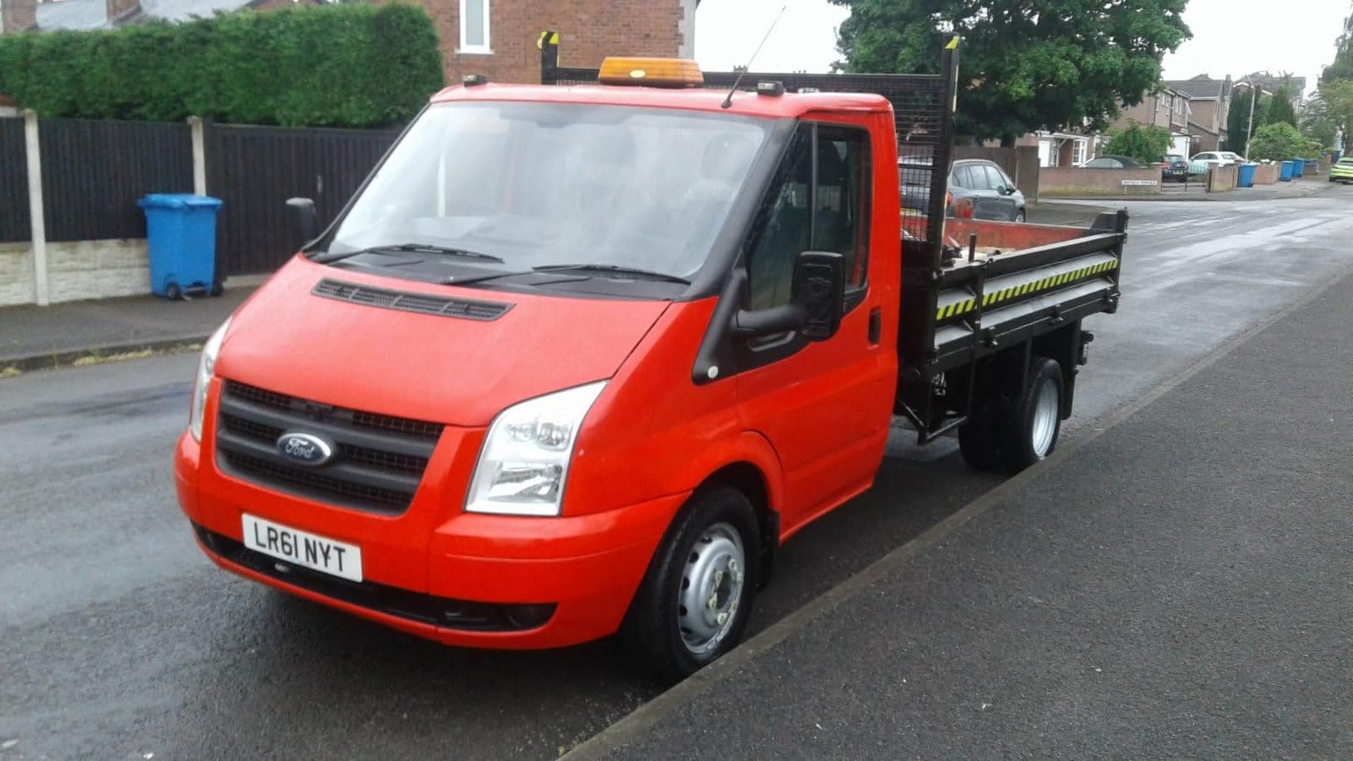 2011/61 REG FORD TRANSIT 115 T330S LTD RWD SWB 2.4 DIESEL TIPPER, SHOWING 0 FORMER KEEPERS *NO VAT* - Image 4 of 16