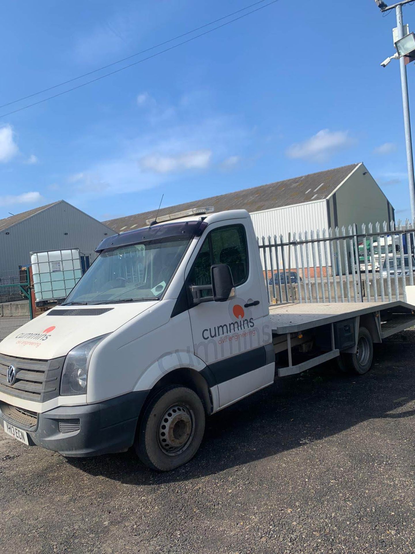 2013/13 REG VOLKSWAGEN CRAFTER CR50 TDI 143 2.0 DIESEL WHITE RECOVERY, SHOWING 1 FORMER KEEPER - Image 2 of 9