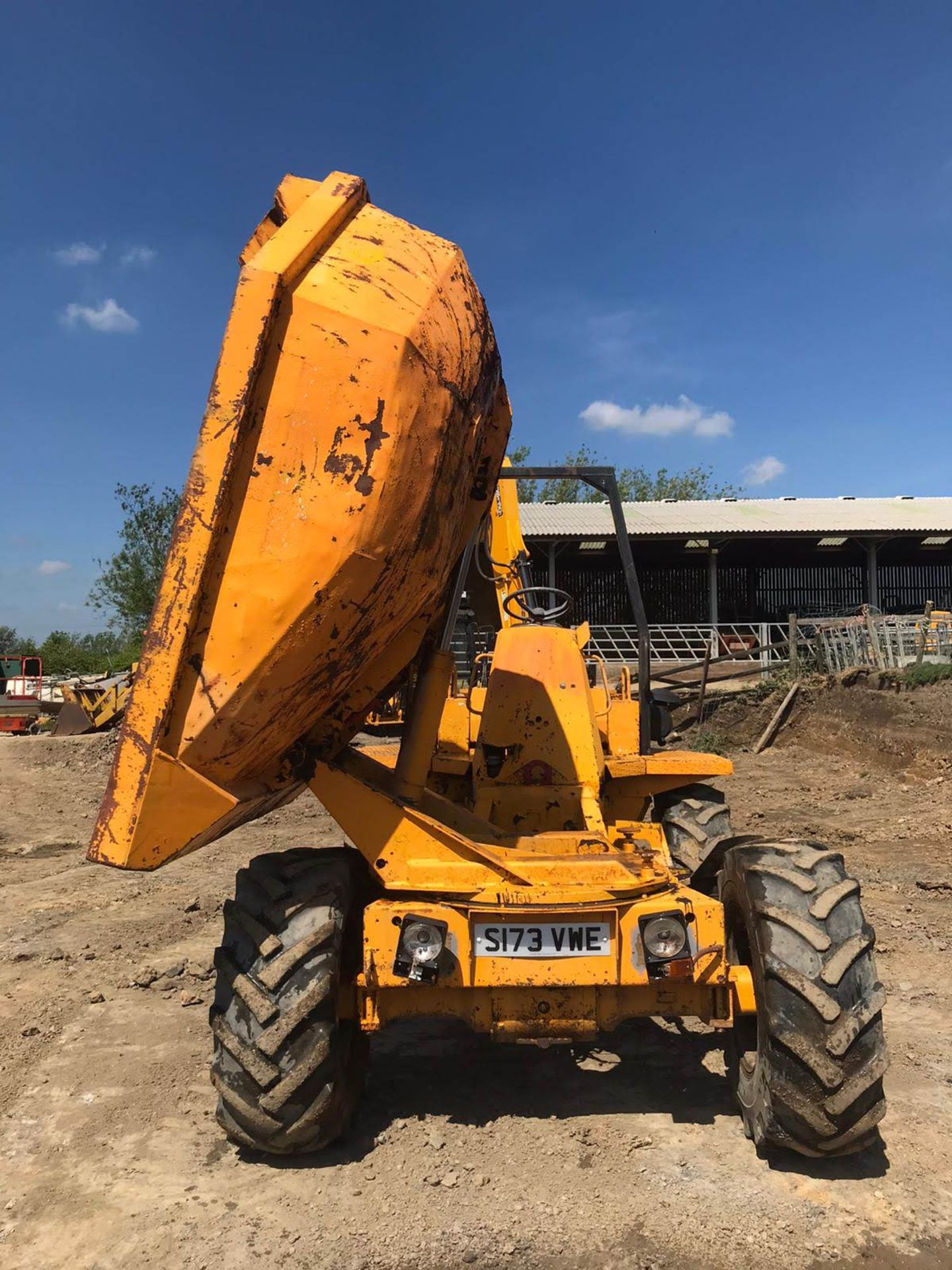 1998 THWAITES 6 TON SWIVEL DUMPER, RUNS, DRIVES, TIPS, SHOWING 501 HOURS *PLUS VAT* - Image 5 of 5