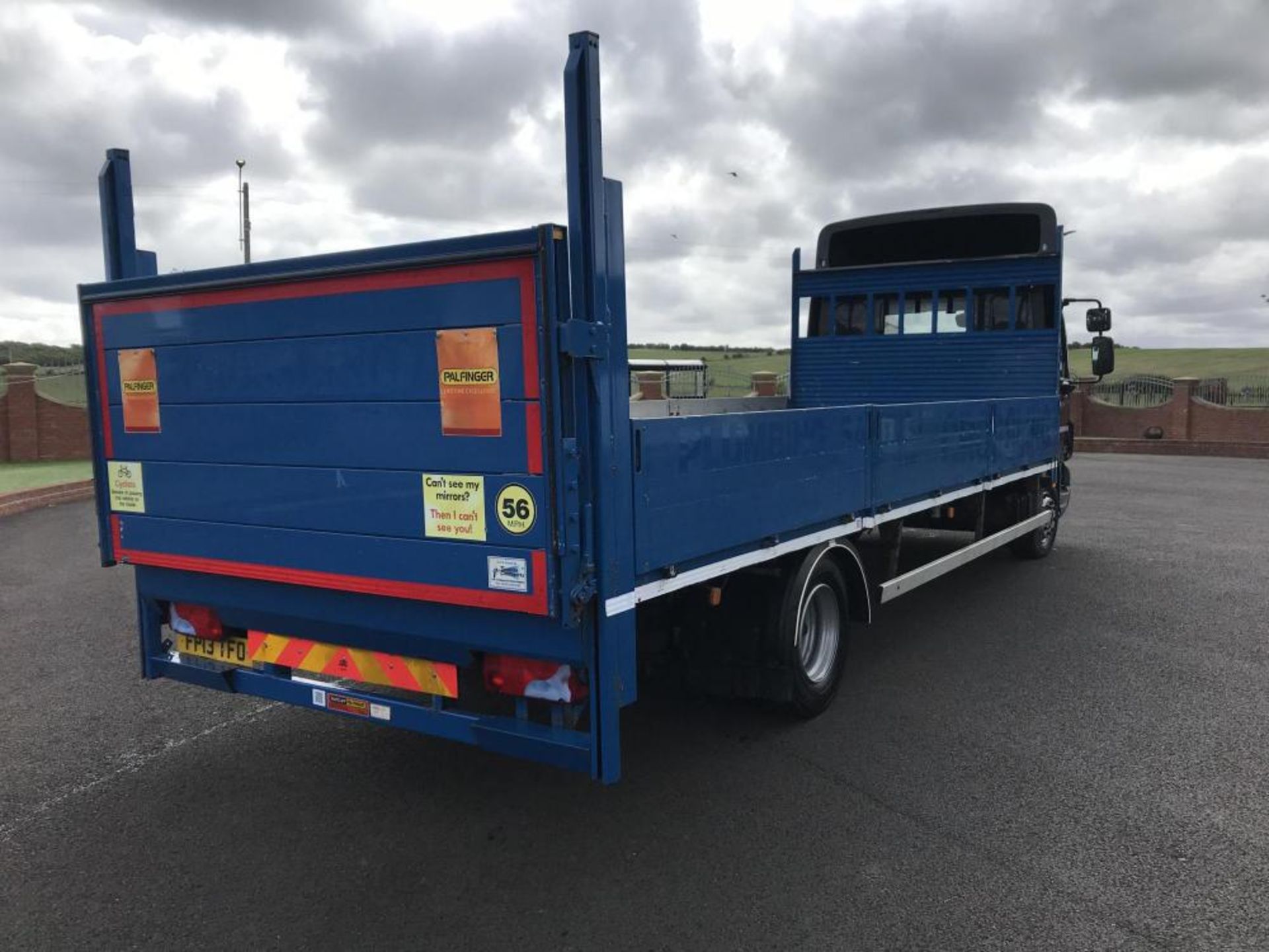 2013/13 REG DAF TRUCKS LF FA 45.210 12 TON ALLOY DROP SIDE TRUCK WITH TAIL LIFT 23FT AIR SUSPENSION - Image 8 of 14