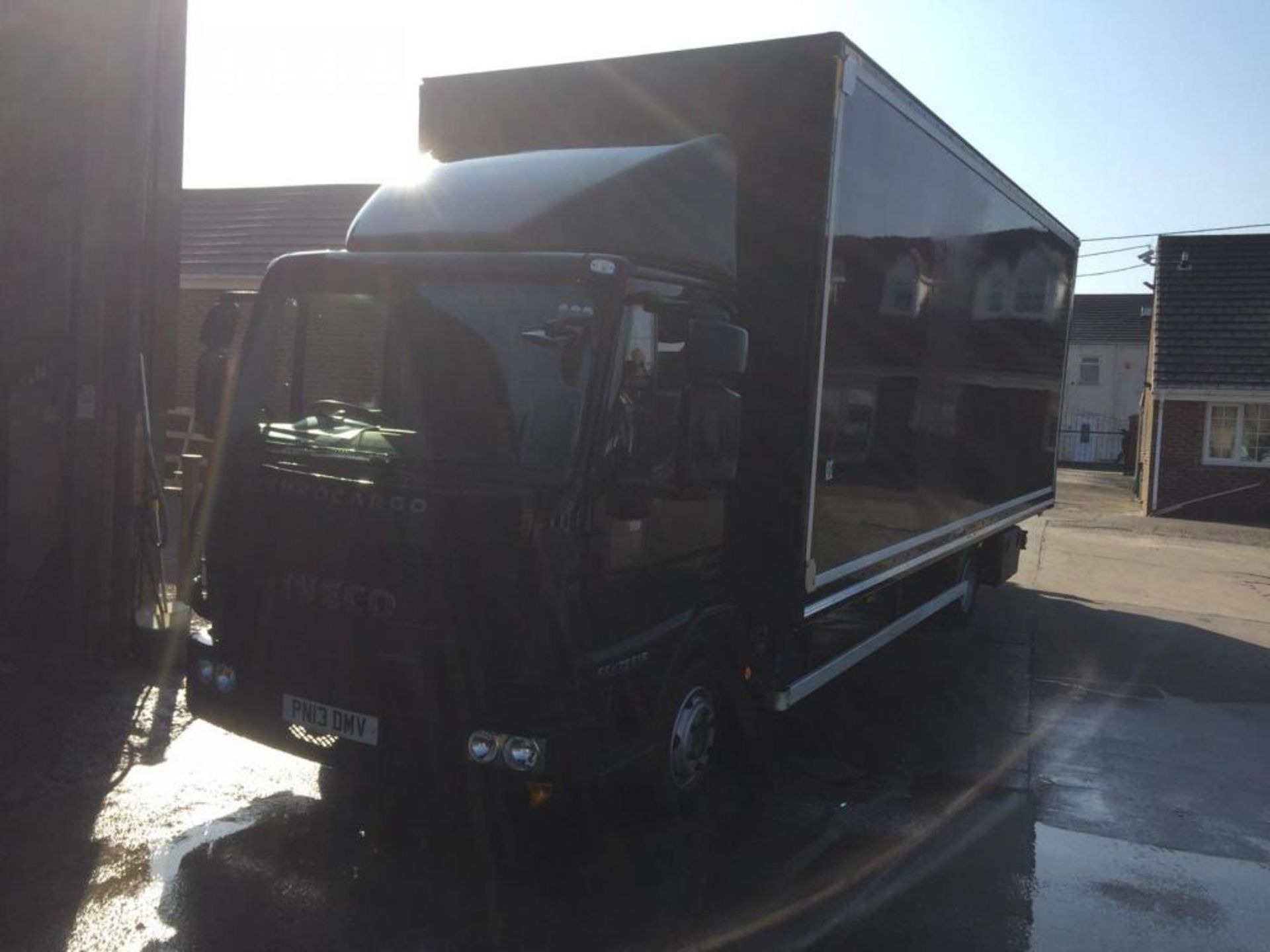 2013/13 REG IVECO EUROCARGO 75E16K 24FT BOX LORRY AUTO GEARBOX EURO 5 *PLUS VAT* - Image 2 of 8