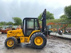 JCB 926 ROUGH TERRAIN FORKLIFT 4 WHEEL DRIVE, RUNS, WORKS AND LIFTS, YEAR 2003 *PLUS VAT*