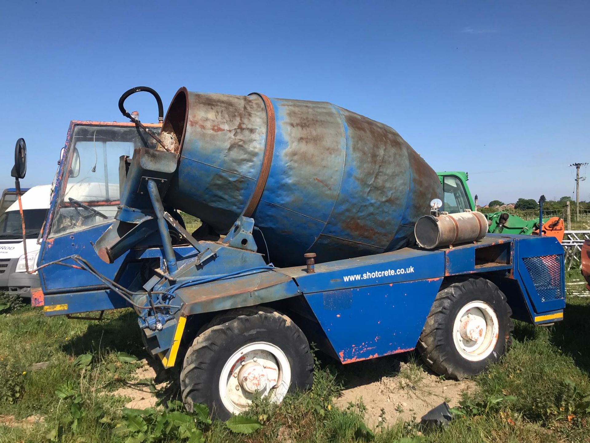 1996 SHOTCRETE SELF LOADING CONCRETE MIXER, RUNS AND DRIVES *PLUS VAT* - Image 3 of 4