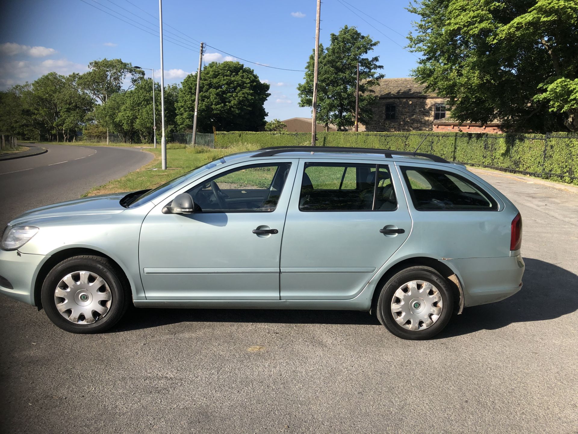 2012/12 REG SKODA OCTAVIA S TDI CR 1.6 DIESEL GREEN ESTATE, SHOWING 1 FORMER KEEPER *NO VAT* - Image 5 of 13