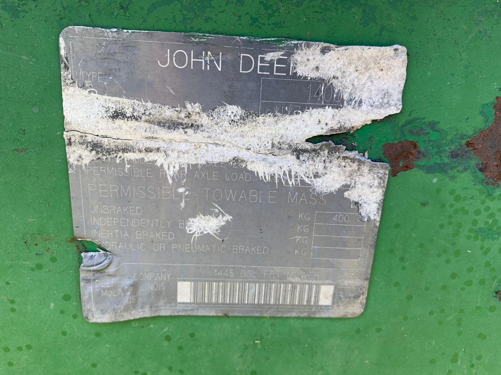 JOHN DEERE 1445 SERIES II 4WD RIDE ON DIESEL LAWN MOWER C/W OUT-FRONT ROTARY CUTTING DECK *PLUS VAT* - Image 14 of 14