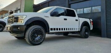 2019 FORD SUPER CREW F150 5.0 V8 32V - 19 - 20,000 KM, 2.5" LIFTKIT *PLUS VAT*