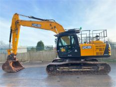 JCB JS220 LC PLUS STEEL TRACKED CRAWLER DIGGER / EXCAVATOR, YEAR 2017, 3256 HOURS, 3 X BUCKETS