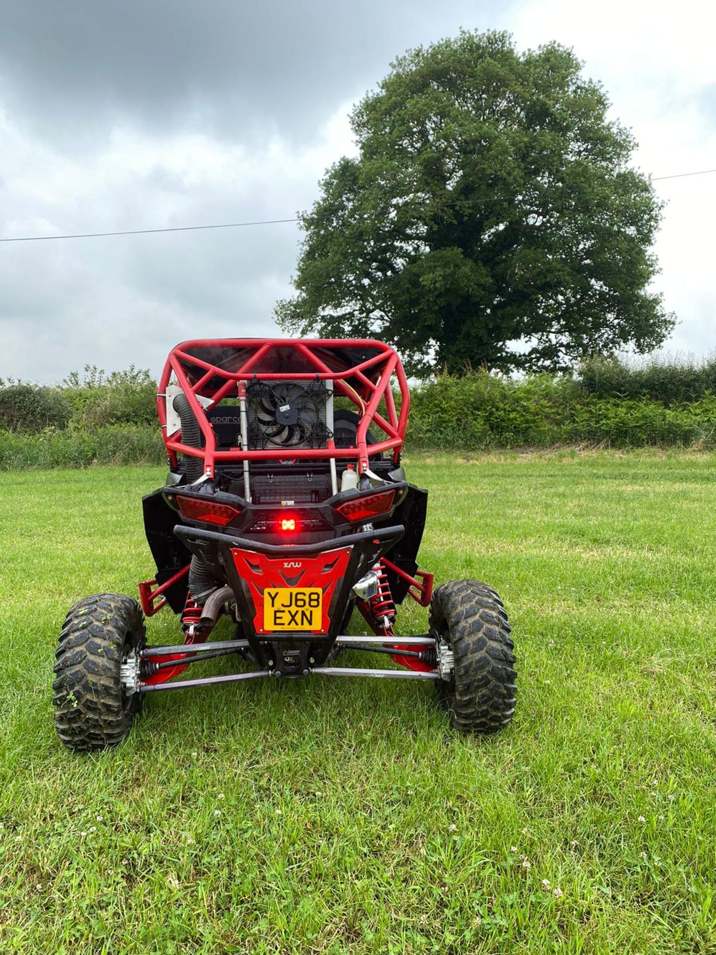 2018/68 REG POLARIS RZR 1000xp BLACK / RED BUGGY PETROL, SHOWING 1 FORMER KEEPER *NO VAT* - Image 6 of 17