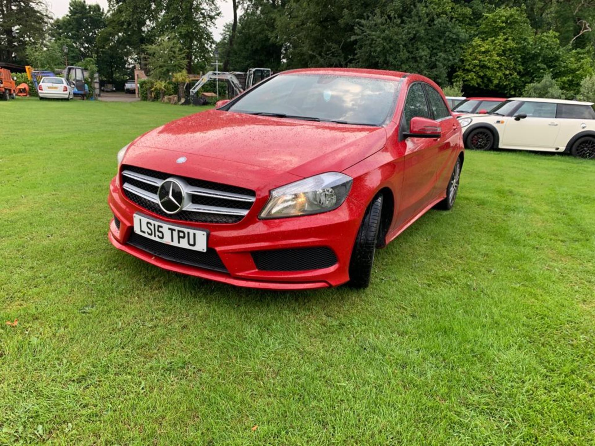 2015/15 REG MERCEDES-BENZ A180 BLUE EFFICIENCY AMG SPORT CDI 1.5 DIESEL, SHOWING 0 FORMER KEEPERS - Image 5 of 16