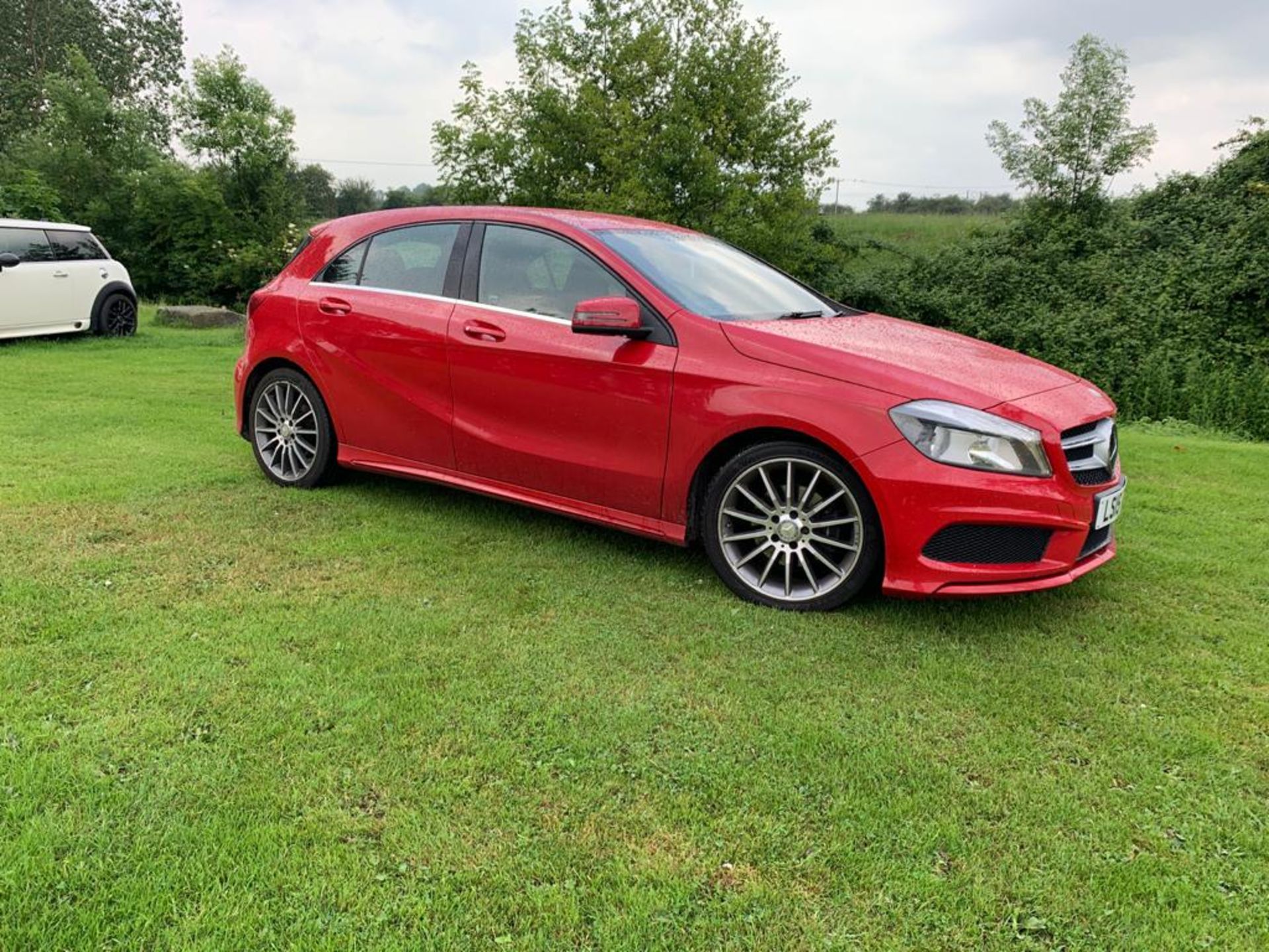 2015/15 REG MERCEDES-BENZ A180 BLUE EFFICIENCY AMG SPORT CDI 1.5 DIESEL, SHOWING 0 FORMER KEEPERS