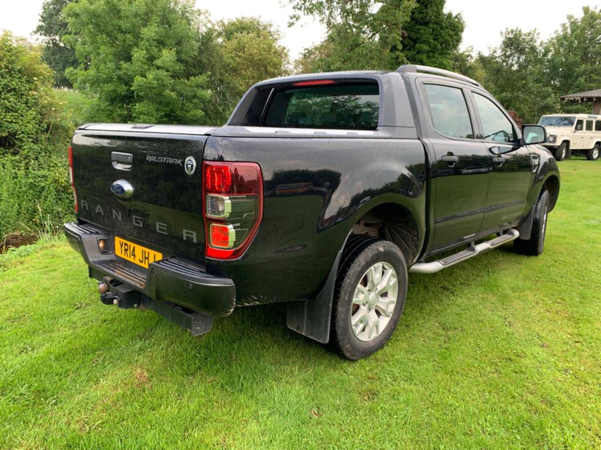 2014/14 REG FORD RANGER WILDTRAK 4X4 D/C TDCI 3.2L AUTOMATIC BLACK PICK-UP, SHOWING 2 FORMER KEEPERS - Image 7 of 12