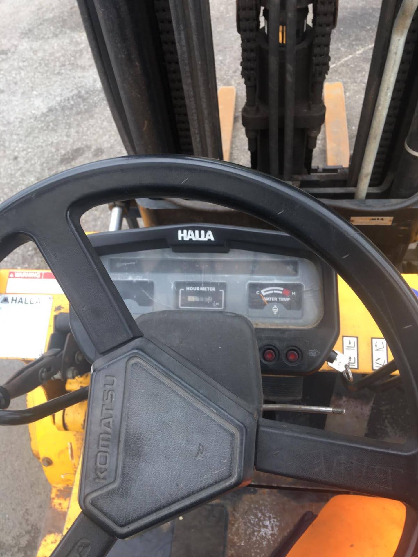 HALLA HLF-30, 3 TONNE LPG / GAS FORKLIFT, SIDESHIFT, RUNS, DRIVES AND LIFTS, GOOD BRAKES *NO VAT* - Image 17 of 17