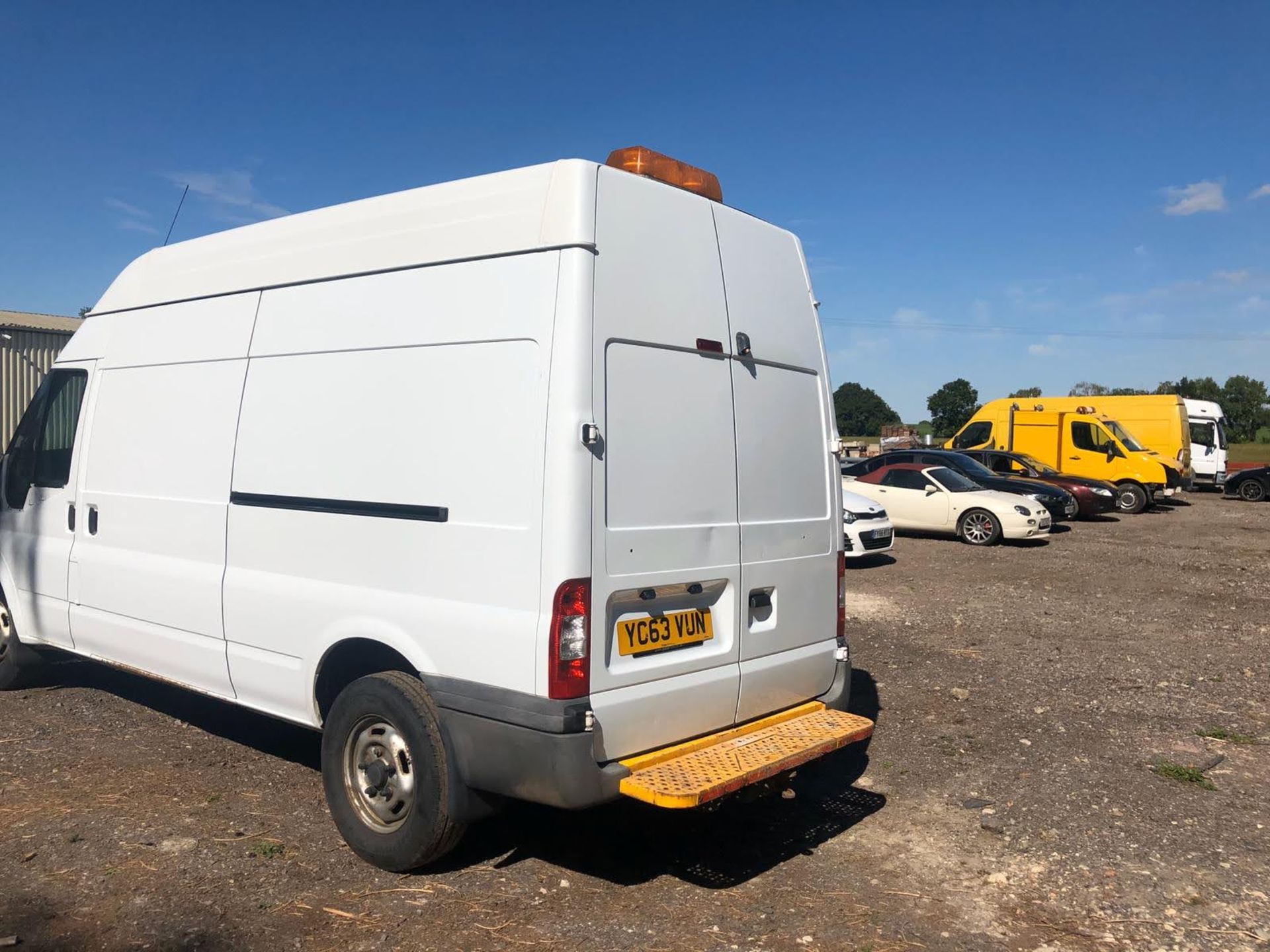 2013/63 REG FORD TRANSIT 125 T350 RWD 2.2 DIESEL PANEL VAN, SHOWING 0 FORMER KEEPERS *PLUS VAT* - Image 5 of 8