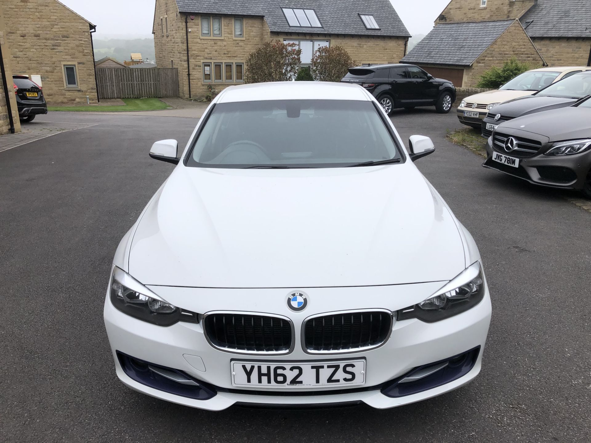 2012/62 REG BMW 320D SPORT 2.0 DIESEL 4 DOOR SALOON WHITE, SHOWING 2 FORMER KEEPERS *NO VAT* - Image 3 of 11